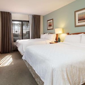 One-Bedroom Suite Two Double Beds